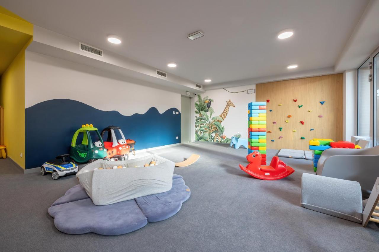 Apartment Klifowa Resort With Spa, Fitness & Kids Room By Noclegi Renters Реваль Екстер'єр фото